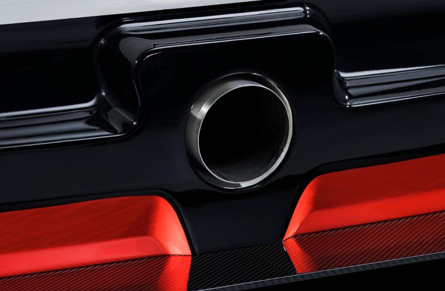 Детали экстерьера Toyota GR Supra Racing Concept 2018 года  (фото 9 из 36)